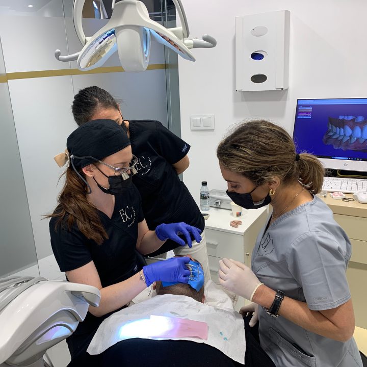 curso practico composite 1 Eugenia Cervantes | Clínica Dental en Madrid